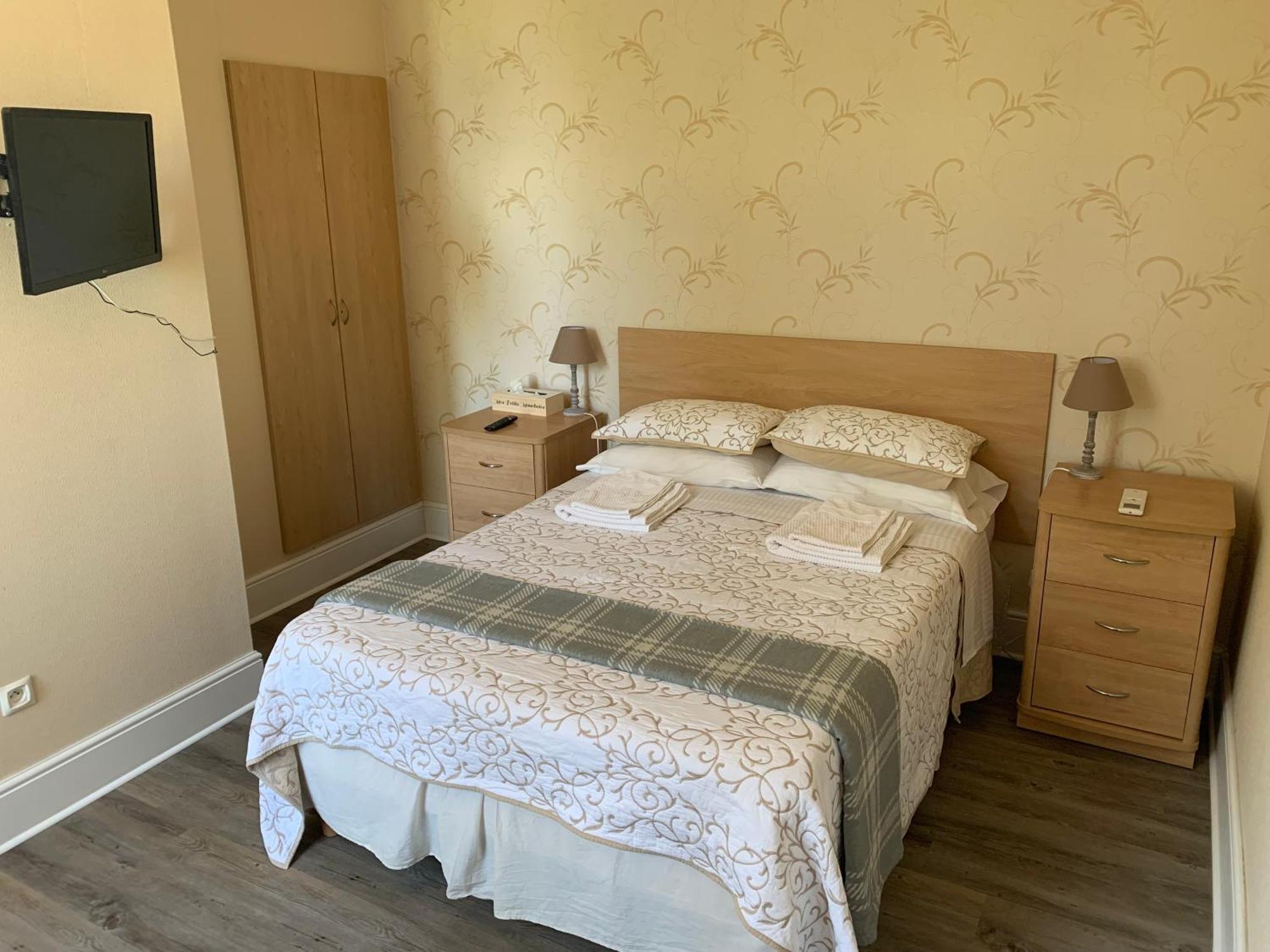 Bed and Breakfast Le Pontet Miramont-de-Guyenne Exterior foto