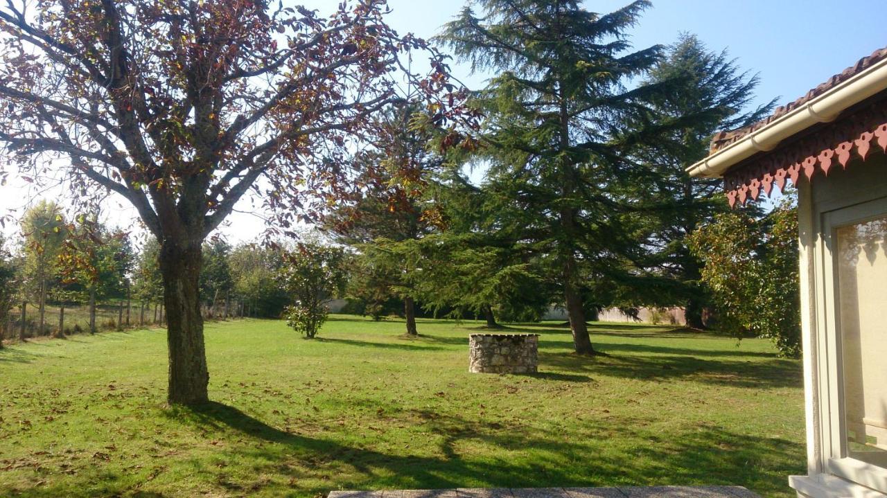 Bed and Breakfast Le Pontet Miramont-de-Guyenne Exterior foto